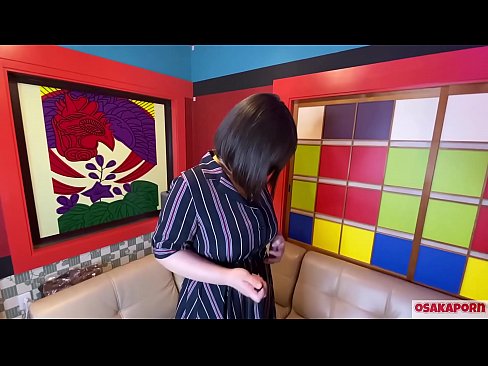 ❤️ Японская мілка з вялікімі сіськамі мастурбуе з дапамогай сэкс-цацак і адчувае аргазм. Яна распавядае ў інтэрв'ю пра свой ебаны вопыт. Вялізныя цыцкі і валасатая шапіках гучна стогнуць. Осакапорн ❤️❌ Рускае порна на be.teencumpot.ru ️❤